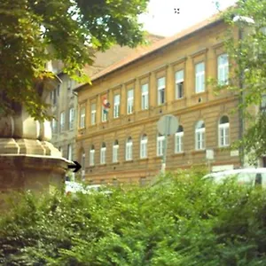 Hostel Season, Budapest