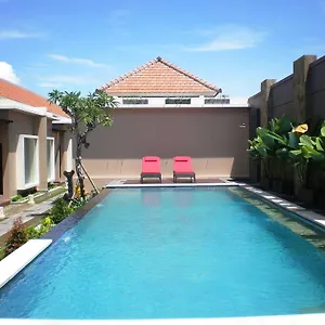Svarna Seminyak